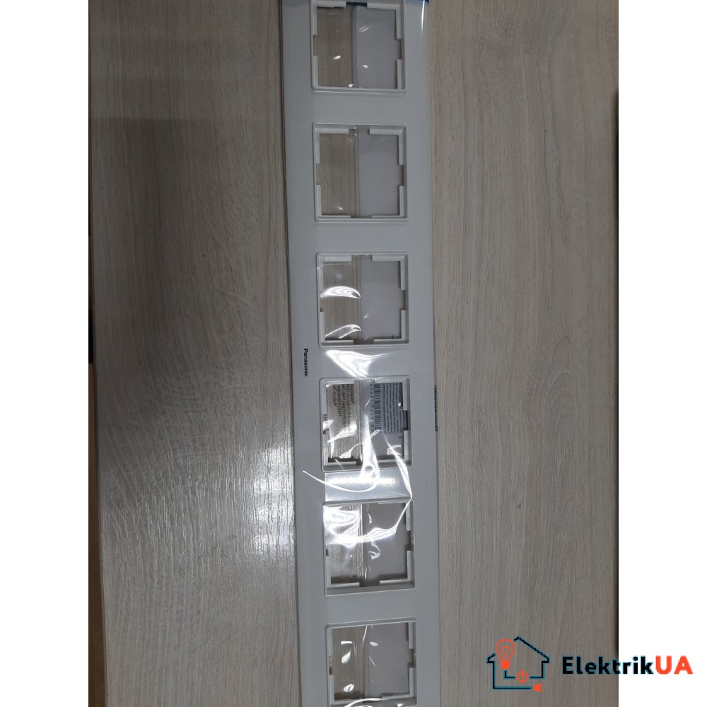 Рамка Panasonic ARKEDIA SLIM шестимісна горизонтальна біла